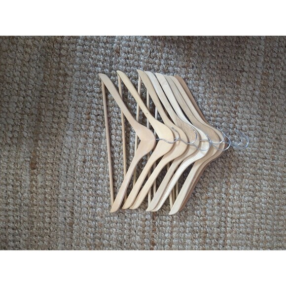 8 Wooden Hangers Natural Wood Sturdy Coats Jackets - Picture 3 of 3